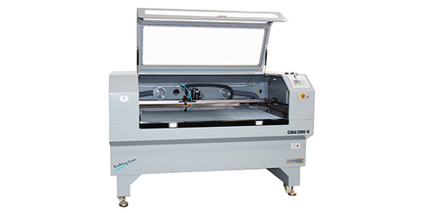 貼布繡激光切割機、激光切割商標、攝像切割飾品_大族粵銘激光專業(yè)的激光設備生產廠家!