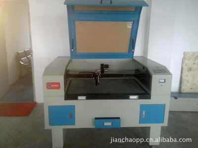 【浙江桐鄉(xiāng)切割機(jī)、雕刻機(jī)、自動送料、攝像頭定位、裁床】價格,廠家,圖片,激光焊機(jī),桐鄉(xiāng)市遠(yuǎn)華激光設(shè)備-