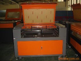 【廣告工藝品加工激光雕刻切割機(jī)/上海/浙江/南京價格_廣告工藝品加工激光雕刻切割機(jī)/上海/浙江/南京廠家】- 